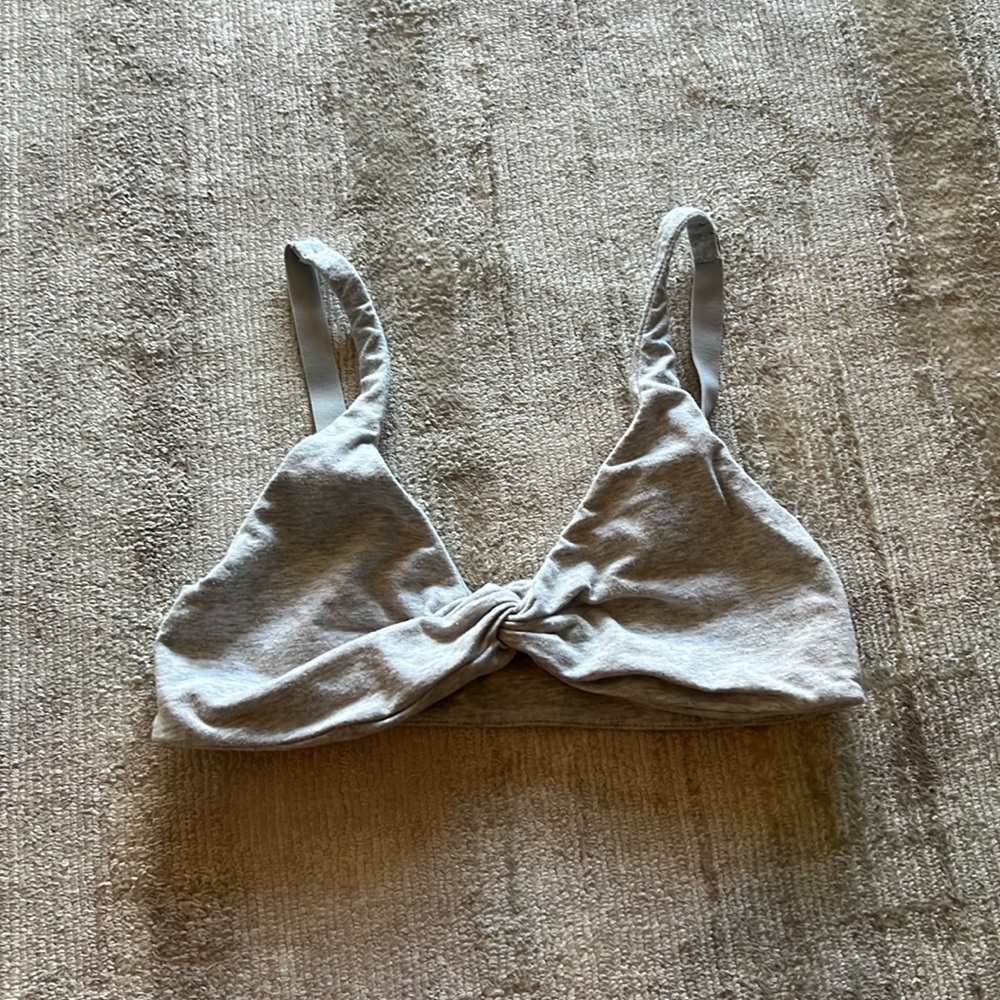 SKIMS TWIST COLLECTION GREY BRA TOP